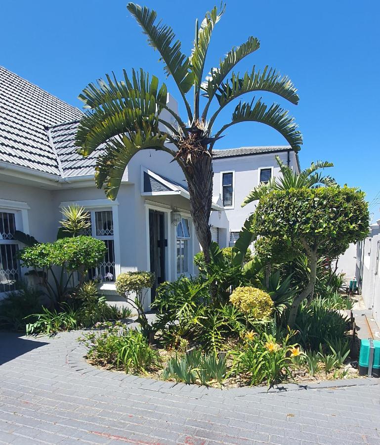 Villa Parisienne Modern Guest House Cape Town Exterior photo