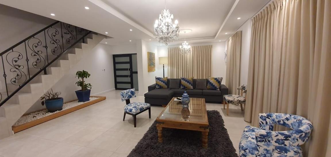 Villa Parisienne Modern Guest House Cape Town Exterior photo