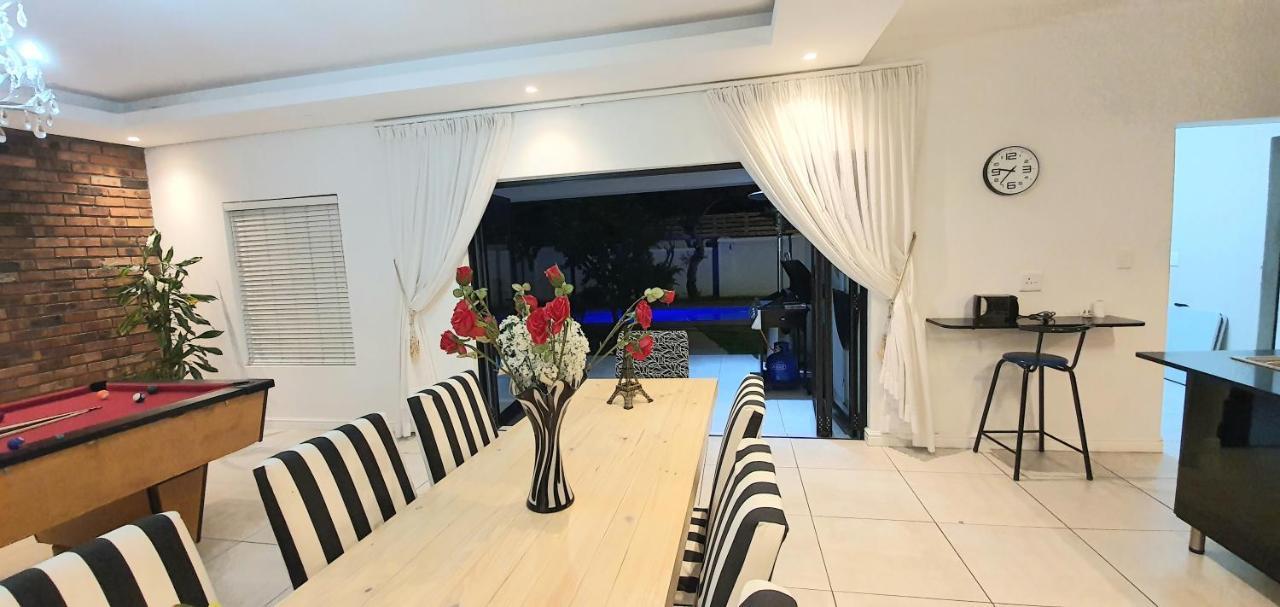 Villa Parisienne Modern Guest House Cape Town Exterior photo